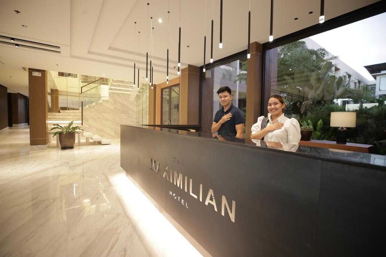 The Maximilian Hotel Cauayan City  Εξωτερικό φωτογραφία